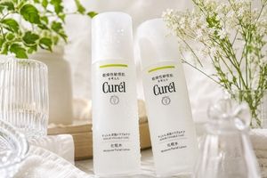 キュレル皮脂トラブルケア化粧水